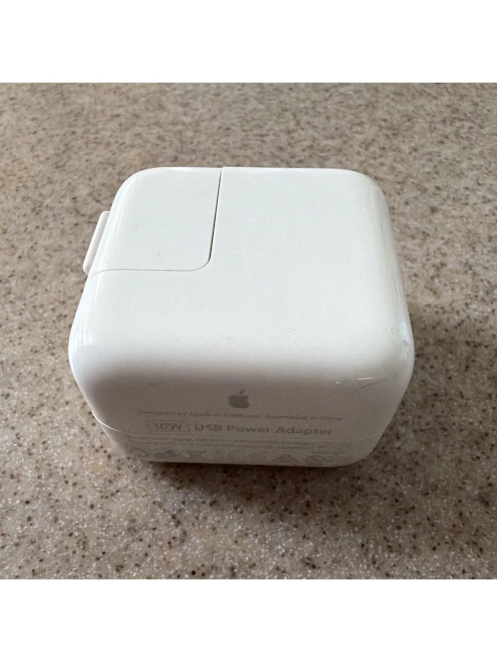 Apple 10W USB Wall Adapter / Travel Charger - White (MC359LL/A) A1357 Set of 2